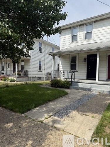 205 Arch Street 2 Beds Single Family Home for Rent - Photo gallery 3