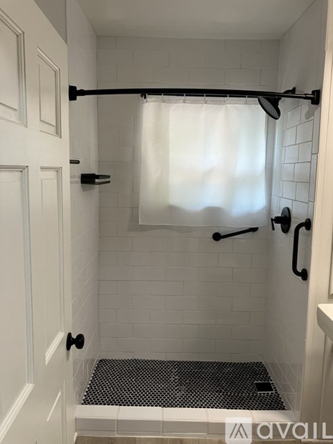 677 East Euclid Street 2 Beds Apartment for Rent