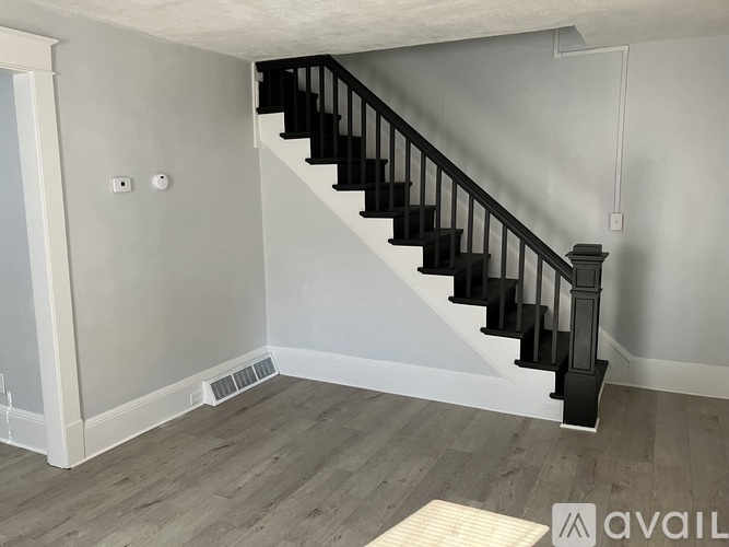 677 East Euclid Street 2 Beds Apartment for Rent - Photo gallery 2