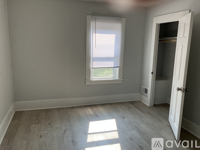 677 East Euclid Street 2 Beds Apartment for Rent - Photo gallery 5
