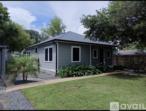 709 S Kansas Ave 2 Beds Apartment for Rent