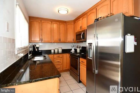 35 County Ct 4 Beds Apartment for Rent
