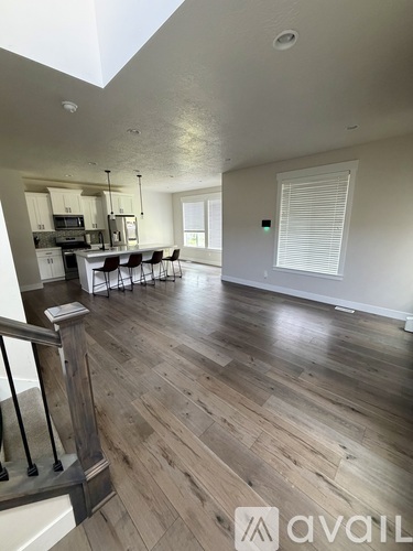 603 East Mill Farm Court 3 Beds Townhouse for Rent - Photo gallery 4