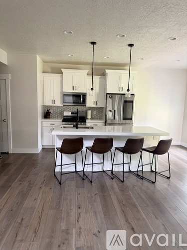 603 East Mill Farm Court 3 Beds Townhouse for Rent - Photo gallery 5