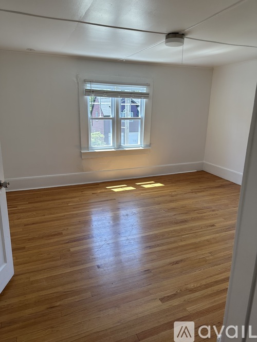 25 Lafayette Street 3 Beds Apartment for Rent - Photo gallery 2