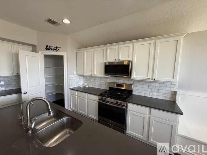 5704 Corsica Loop 4 Beds Single Family Home for Rent - Photo gallery 1