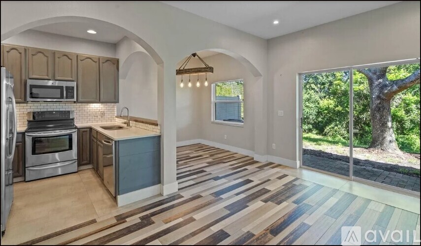 11829 Great Commission Way 3 Beds Single Family Home for Rent - Photo gallery 4