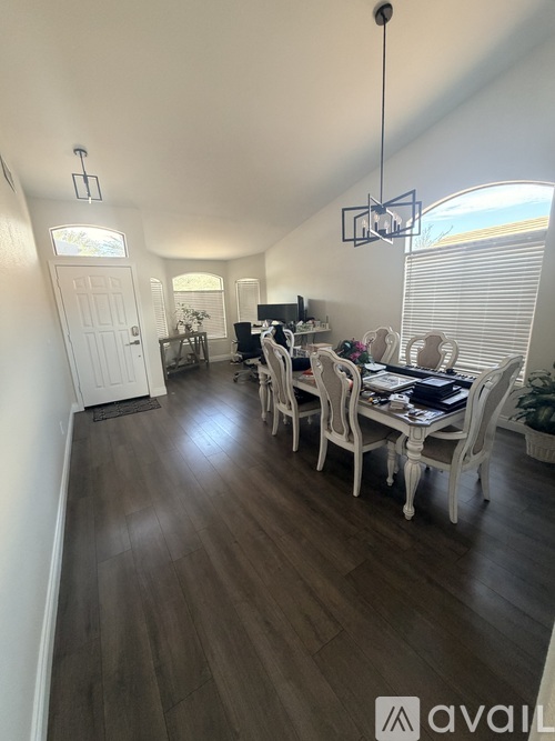 15797 West Latham Street 4 Beds Single Family Home for Rent - Photo gallery 4