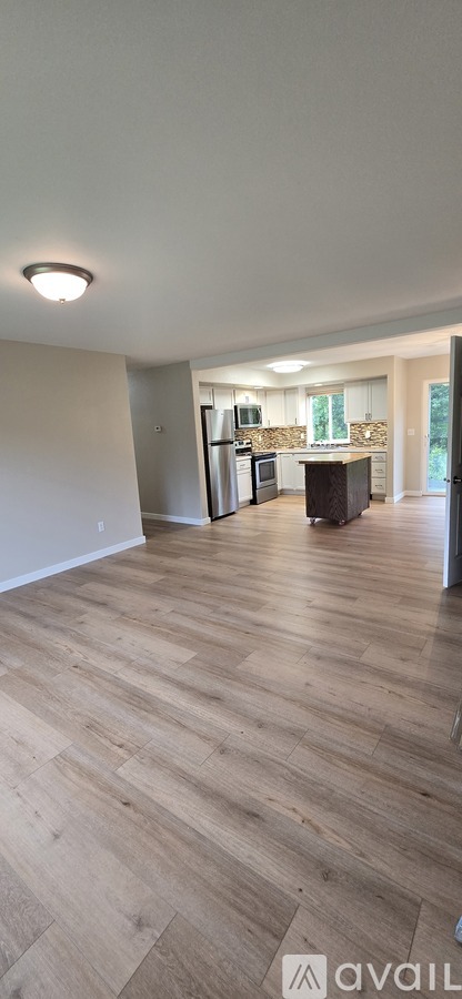345 East Victor Circle 3 Beds Apartment for Rent - Photo gallery 3