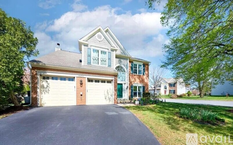 46554 Cedarhurst Dr 4 Beds Single Family Home for Rent - Photo gallery 4