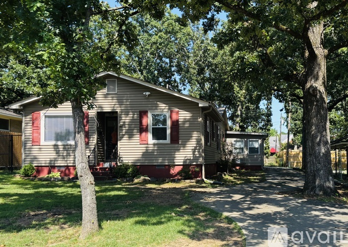 1805 Watt Street 3 Beds Single Family Home for Rent - Photo gallery 1