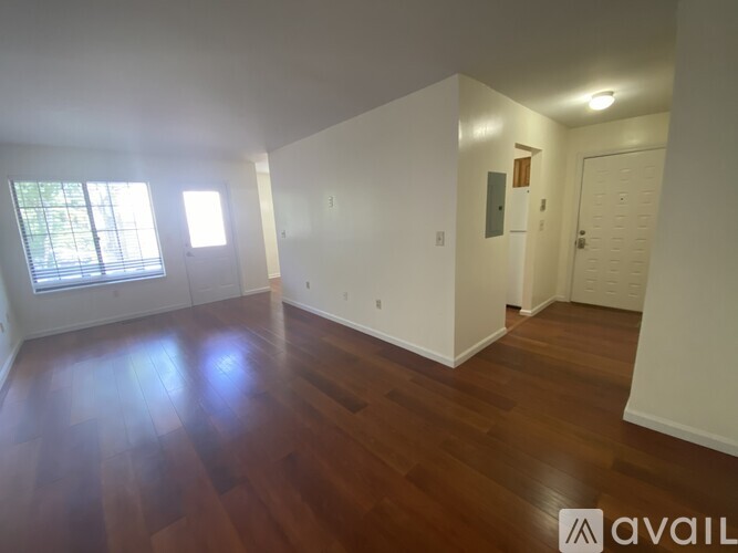 365 Mather St 1 Condo for Rent - Photo gallery 1