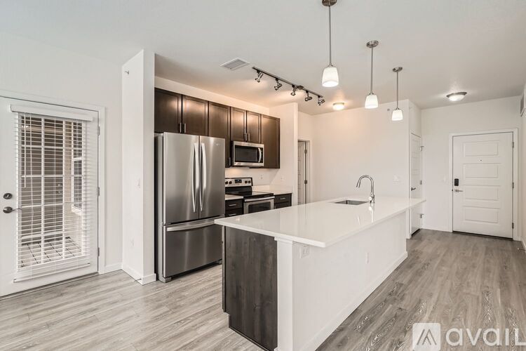 9185 Wilde Lane 3 Beds Condo for Rent - Photo gallery 4