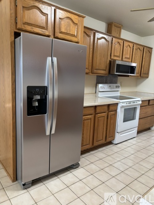 9327 W Spanish Moss Ln 2 Beds Single Family Home for Rent - Photo gallery 2