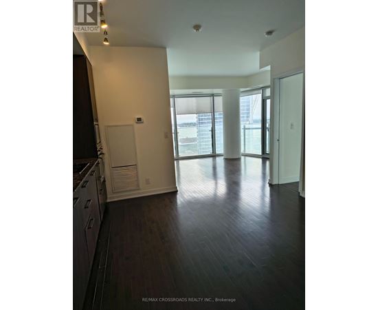 1104 - 12 YORK STREET 4 Beds Apartment, Condo, Home for Rent - Photo gallery 5
