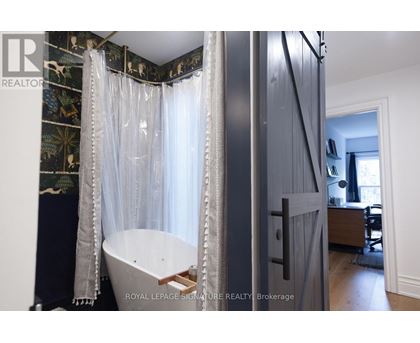 132 MAJOR STREET 3 Beds Home, Townhouse for Rent - Photo gallery 4
