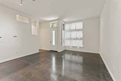 7 Ealing Lane 1 Apartment for Rent