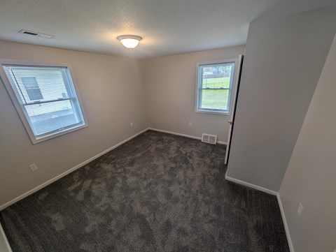 907 N 10Th St 2 Beds Apartment for Rent