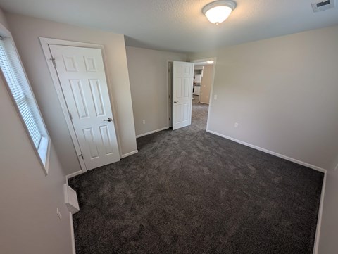 907 N 10Th St 2 Beds Apartment for Rent