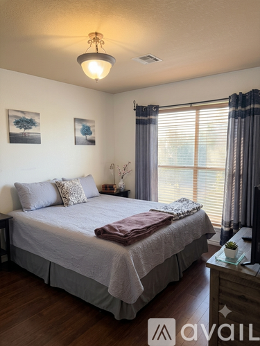 3008 Elie Street 3 Beds Single Family Home for Rent - Photo gallery 3