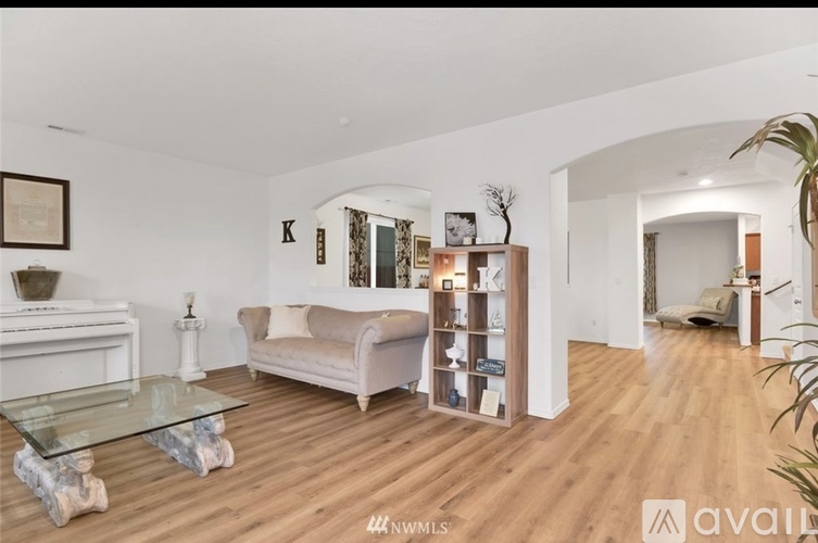 709 South Taft Street 4 Beds Single Family Home for Rent - Photo gallery 5