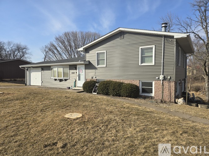 6520 West 60th Street 3 Beds Single Family Home for Rent - Photo gallery 2
