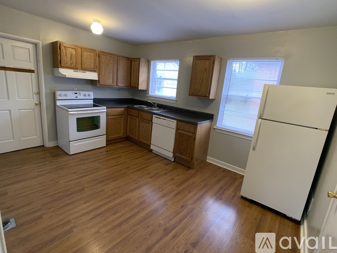 105 E Glenwood Dr 2 Beds Apartment for Rent - Photo gallery 5