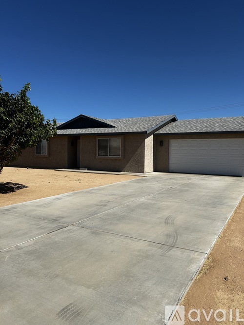 22764 Itasca Road 3 Beds Single Family Home for Rent - Photo gallery 1