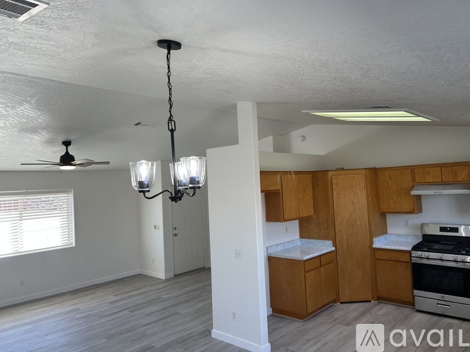 22764 Itasca Road 3 Beds Single Family Home for Rent - Photo gallery 3