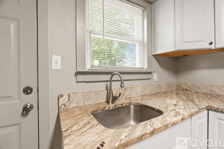 1724 West 19th Street 1 Apartment for Rent - Photo gallery 5