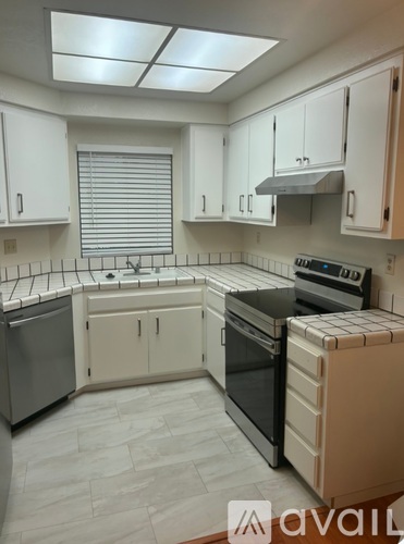 6252 Civic Terrace Ave 2 Beds Condo for Rent - Photo gallery 5