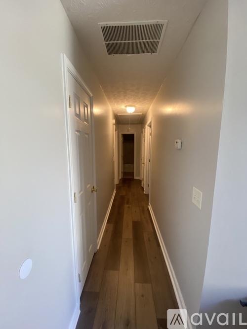 223 Hampton Creek 4 Beds Single Family Home for Rent - Photo gallery 3