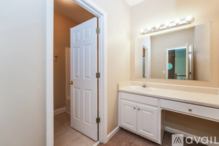 843 Biscayne Way 4 Beds Single Family Home for Rent - Photo gallery 3