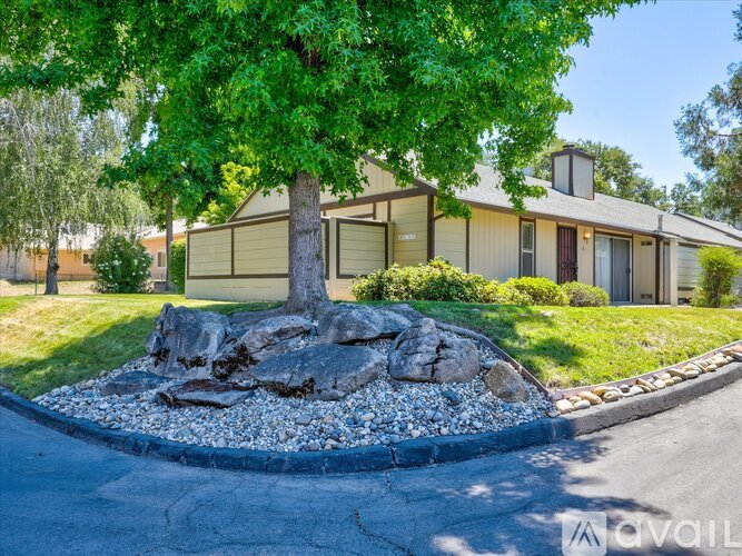 49400 River Park Rd 2 Beds Condo for Rent - Photo gallery 1