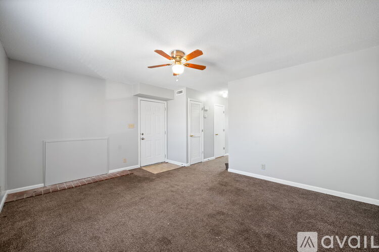 923 Kingsbury Dr 2 Beds Condo for Rent - Photo gallery 5