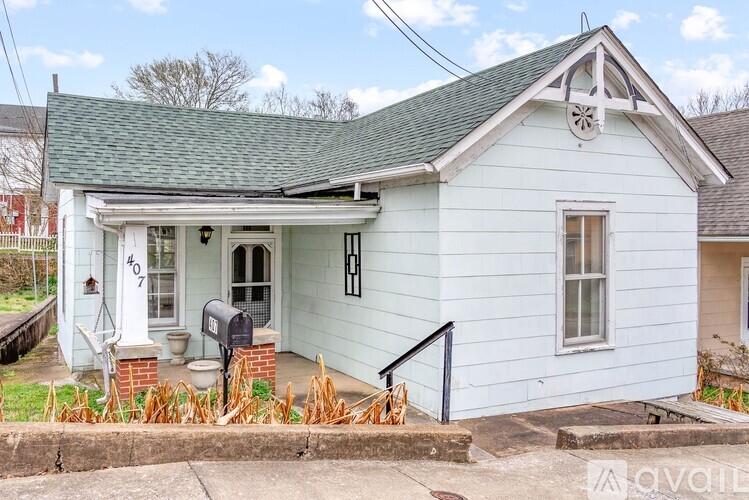 407 S 2nd Street 2 Beds Single Family Home for Rent - Photo gallery 1