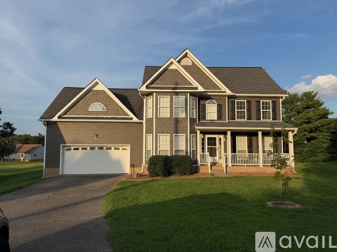 436 Dorchester Place 3 Beds Single Family Home for Rent - Photo gallery 1