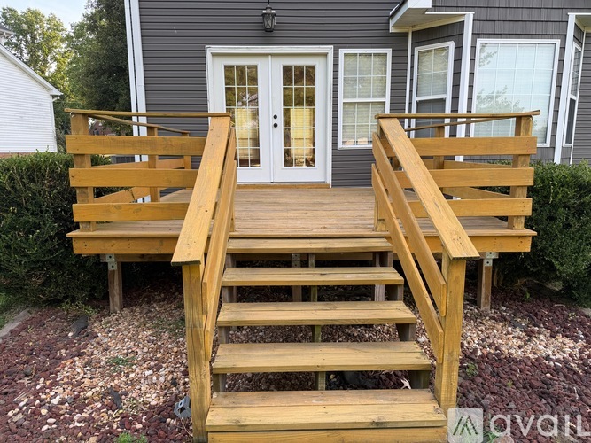 436 Dorchester Place 3 Beds Single Family Home for Rent - Photo gallery 3
