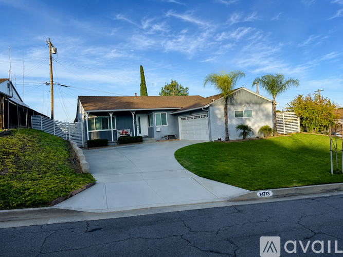 14713 Starpath Drive 3 Beds Single Family Home for Rent - Photo gallery 2