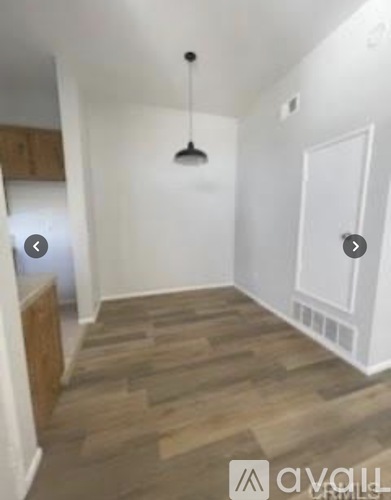10540 Lakeside Drive North 1 Condo for Rent - Photo gallery 1