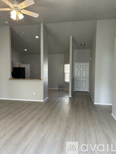 119 Midvale Avenue 3 Beds Single Family Home for Rent - Photo gallery 2