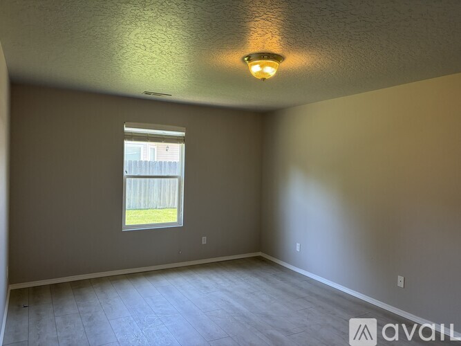 119 Midvale Avenue 3 Beds Single Family Home for Rent - Photo gallery 5