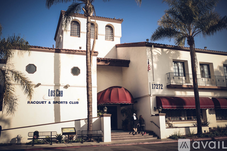 17200 Newhope Street 1 Condo for Rent - Photo gallery 2