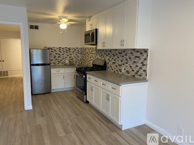 17200 Newhope Street 1 Condo for Rent - Photo gallery 5