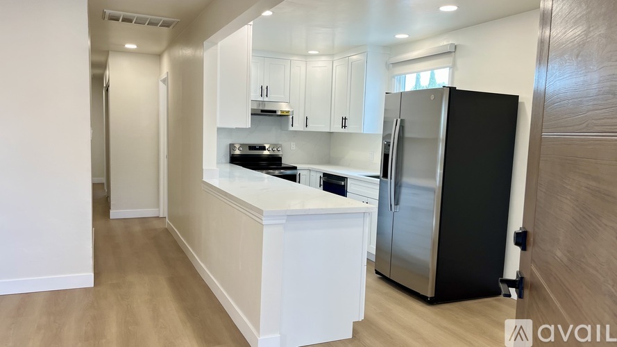 2215 Amethyst Dr 4 Beds Single Family Home for Rent - Photo gallery 4