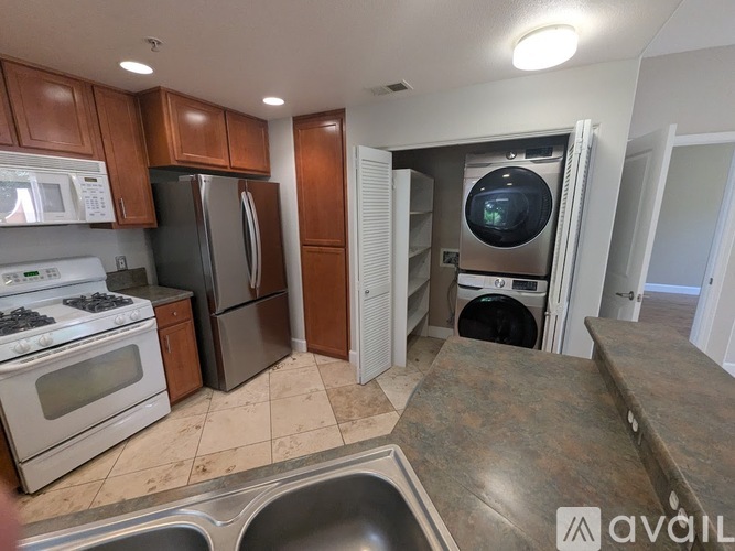 1501 Secret Ravine Pkwy 2 Beds Condo for Rent - Photo gallery 3