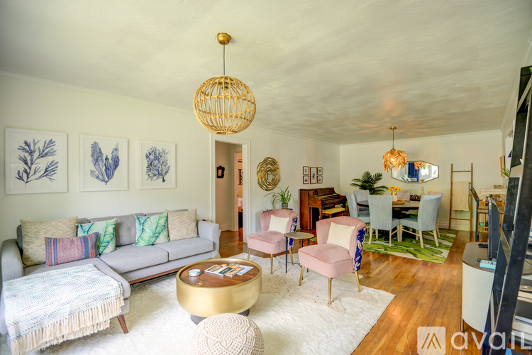 1523 Rhem Avenue 3 Beds Single Family Home for Rent - Photo gallery 3