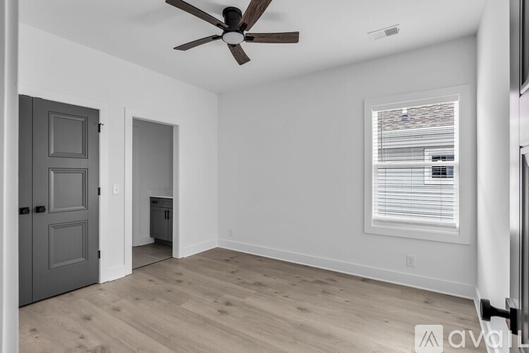 2110B 11th Avenue North 4 Beds Single Family Home for Rent - Photo gallery 4