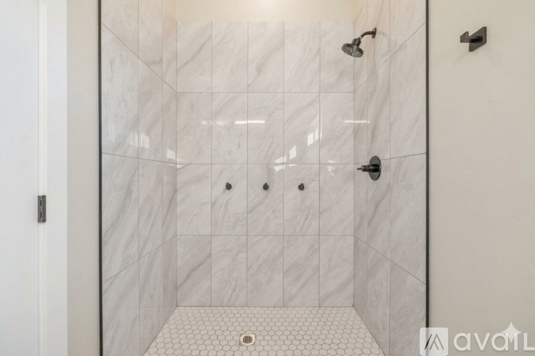 1325 West Speedway Boulevard 3 Beds Apartment for Rent - Photo gallery 5