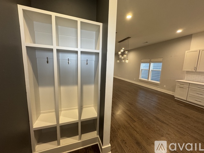 1633 54th Avenue North 2 Beds Single Family Home for Rent - Photo gallery 5